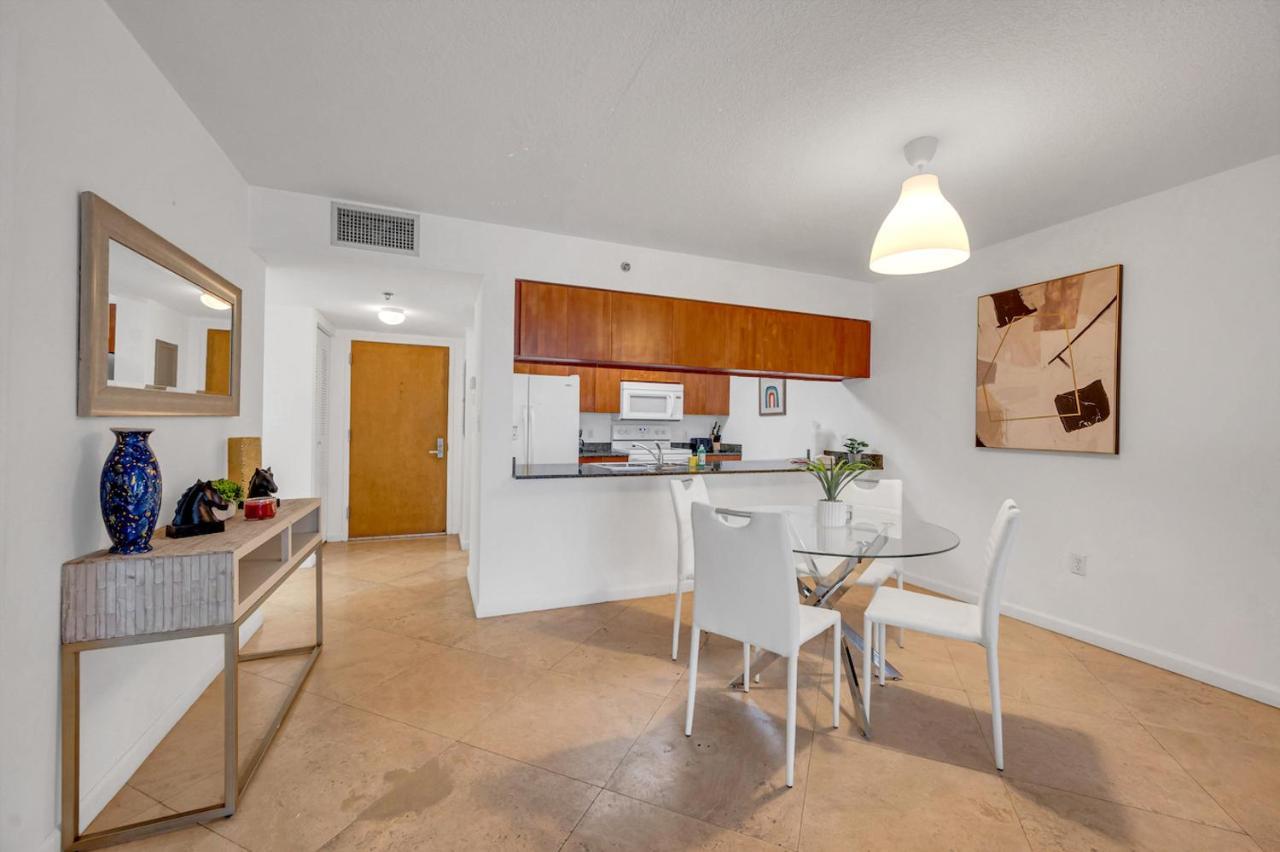 Gorgeous 1Br Condo Brickell-Freeparking Майами Экстерьер фото